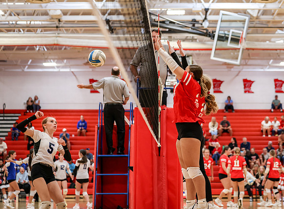 362 Centennial vs Hopkins Girls 9B Volleyball