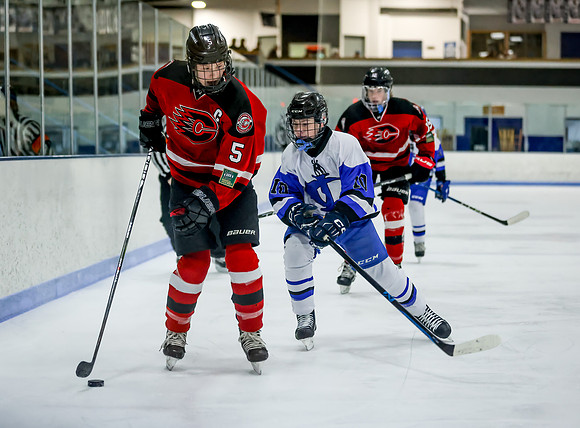 Centennial vs Cambridge Isanti Hockey 69