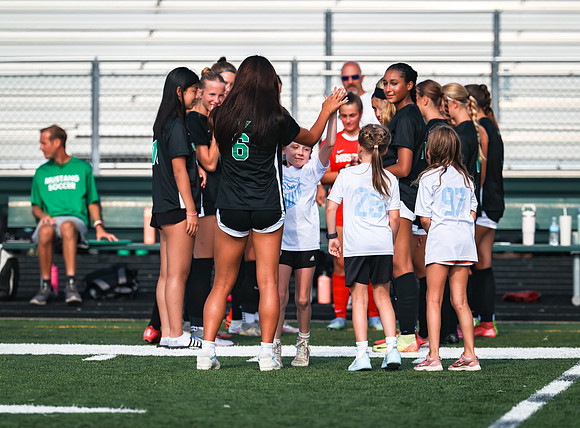 031 Mounds View vs Prior Lake Varsity Soccer