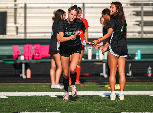 059 Mounds View vs Prior Lake Varsity Soccer