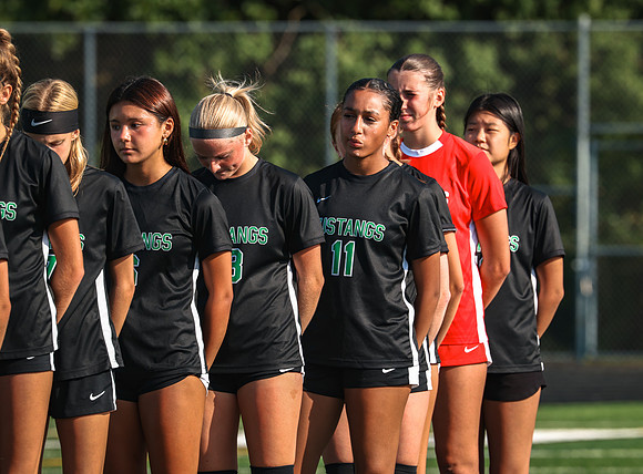 070 Mounds View vs Prior Lake Varsity Soccer