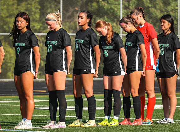 079 Mounds View vs Prior Lake Varsity Soccer