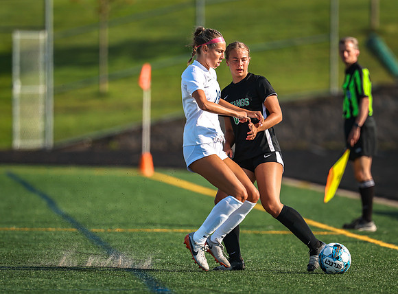 094 Mounds View vs Prior Lake Varsity Soccer