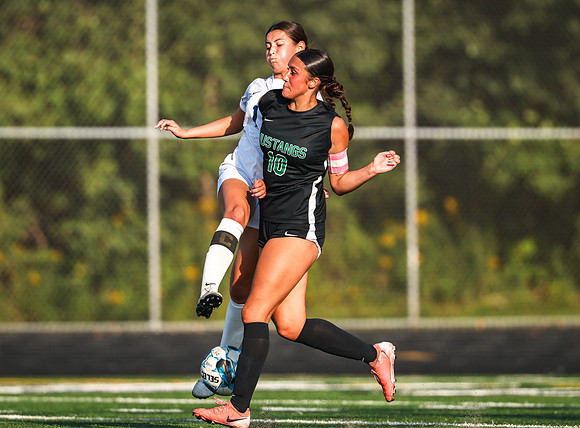 152 Mounds View vs Prior Lake Varsity Soccer