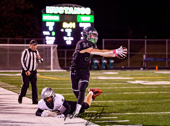 Mounds View vs Roseville Football 234