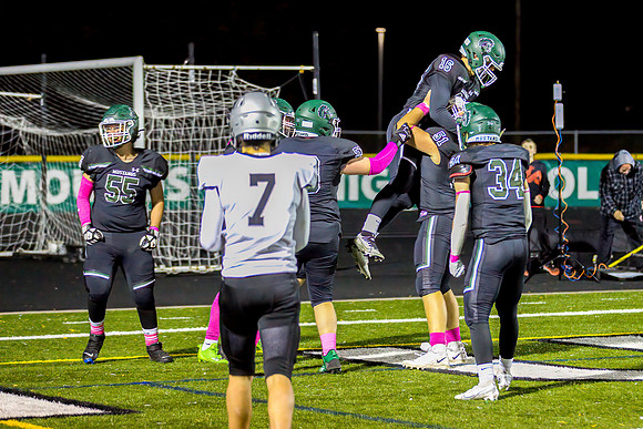 Mounds View #16 Caden Persuitti 32 yrd TD  Celebration