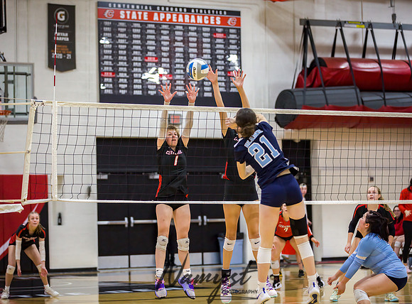 Centennial vs Blaine Varsity Volleyball 141
