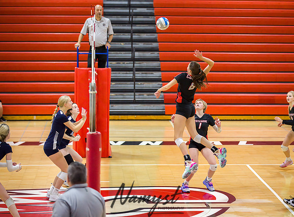 Centennial vs Blaine Varsity Volleyball 216
