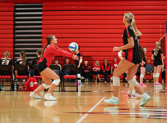 2606 Centennial vs Roseville Girls JV Volleyball
