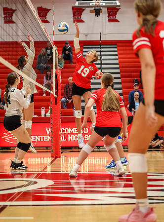 0469 Centennial vs Roseville Girls A Volleyball