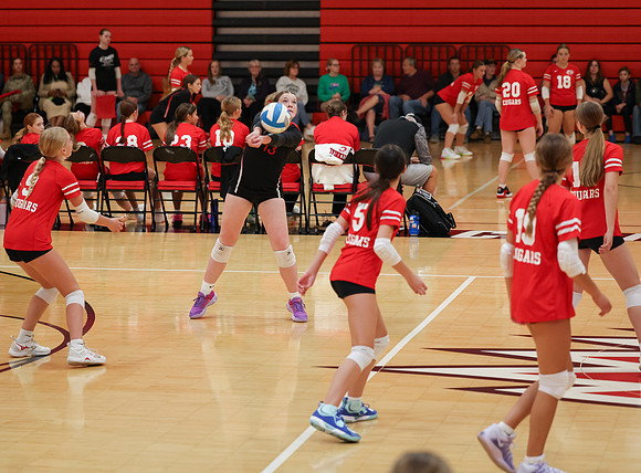 0824 Centennial vs Roseville Girls A Volleyball