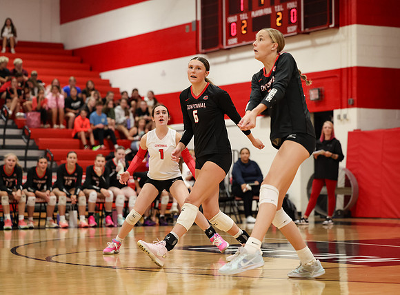 3359 Centennial vs Roseville Girls Varsity Volleyball