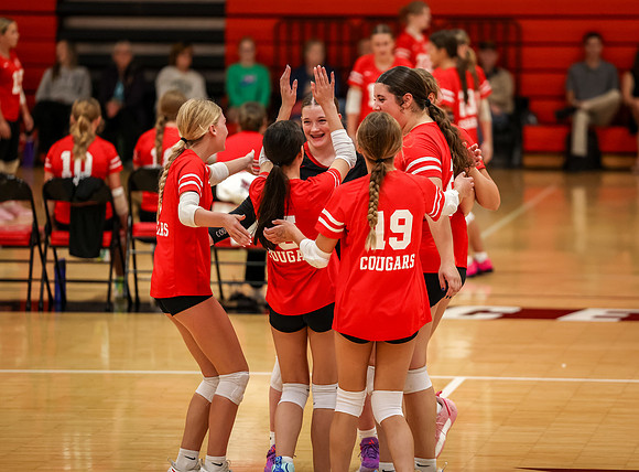 0888 Centennial vs Roseville Girls A Volleyball