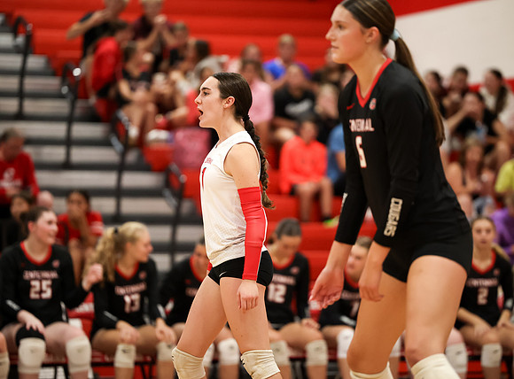 3416 Centennial vs Roseville Girls Varsity Volleyball