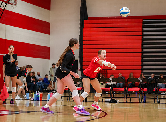1021 Centennial vs Roseville Girls A Volleyball