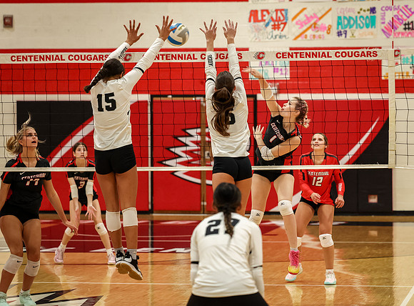 2392 Centennial vs Roseville Girls JV Volleyball