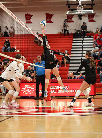 3911 Centennial vs Roseville Girls Varsity Volleyball