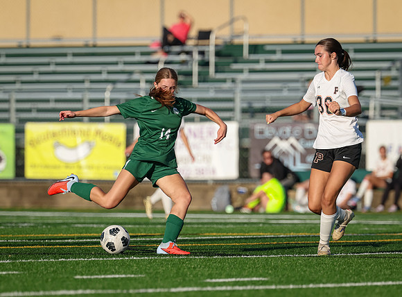 1733 Chisago vs Princeton Girls Varsity Soccer