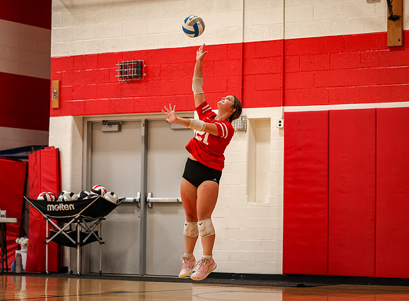 0364 Centennial vs Andover Girls 9B Volleyball