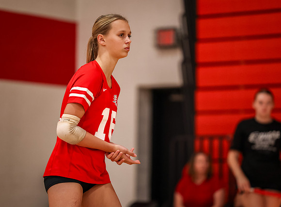 0528 Centennial vs Andover Girls 9B Volleyball