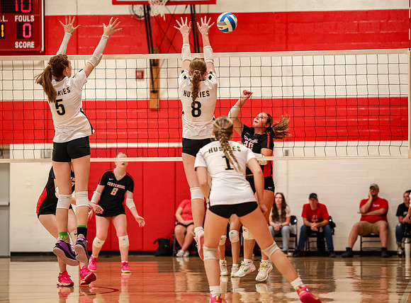 3905 Centennial vs Andover Girls B Volleyball