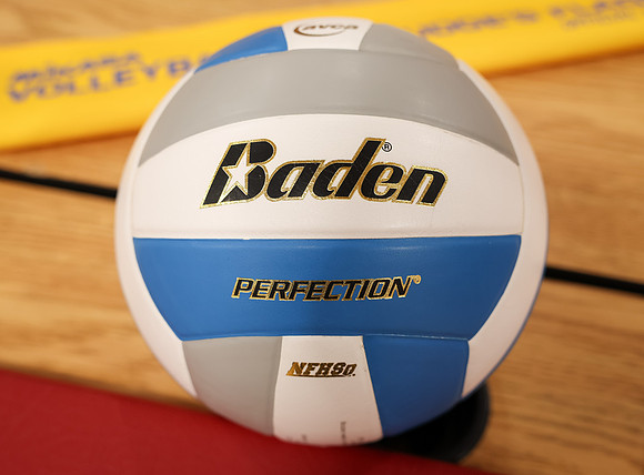 4509 Centennial vs Andover Girls Varsity Volleyball_