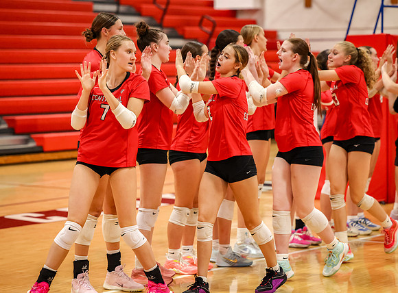 6816 Centennial vs Andover Girls Varsity Volleyball_