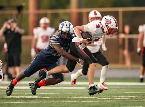 0372 Centennial vs Champlain Varsity Football-Edit