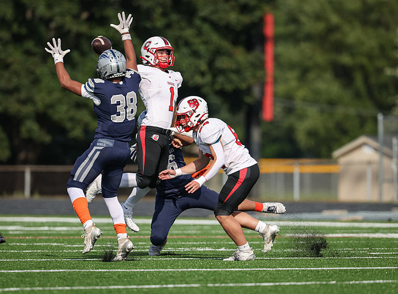 0094 Centennial vs Champlain JV Football