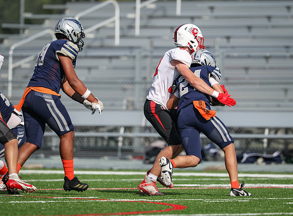 0237 Centennial vs Champlain JV Football