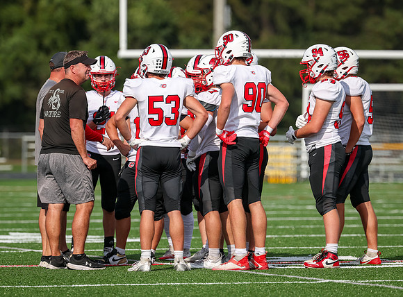 0260 Centennial vs Champlain JV Football