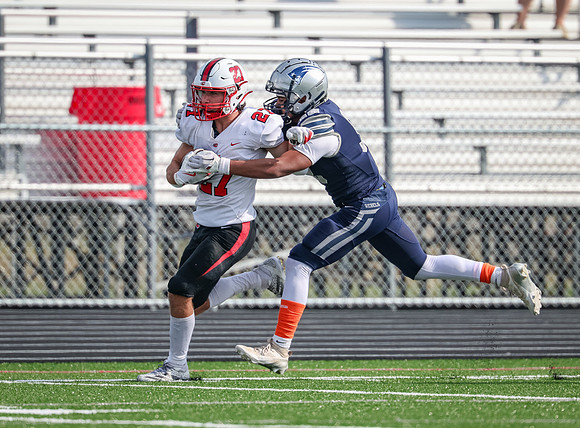 0416 Centennial vs Champlain JV Football