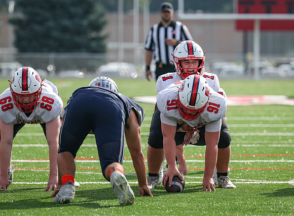 0465 Centennial vs Champlain JV Football
