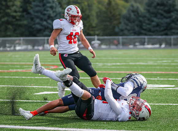0677 Centennial vs Champlain JV Football