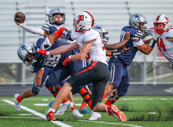 0690 Centennial vs Champlain JV Football
