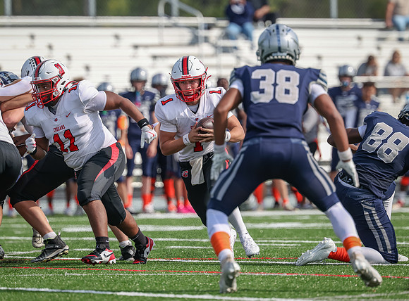 0891 Centennial vs Champlain JV Football