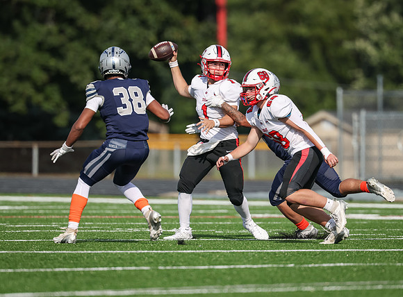 0092 Centennial vs Champlain JV Football