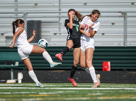 1846 Mounds View vs Centennial Varsity Soccer