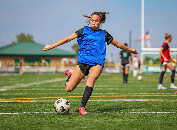 0056 Mounds View vs Centennial Varsity Soccer