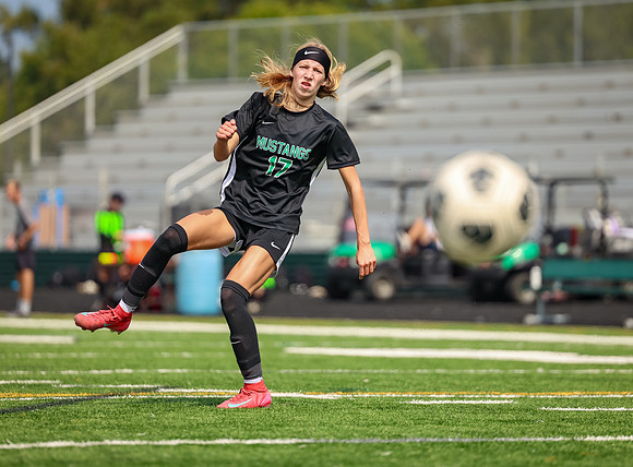 0028 Mounds View vs Centennial Varsity Soccer