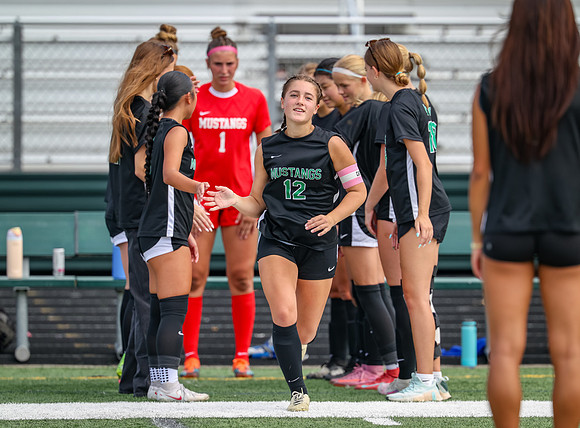 0347 Mounds View vs Centennial Varsity Soccer