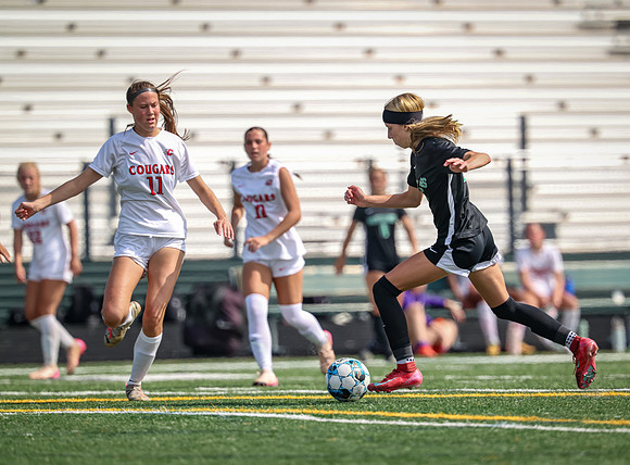 0895 Mounds View vs Centennial Varsity Soccer