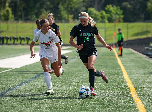 1026 Mounds View vs Centennial Varsity Soccer