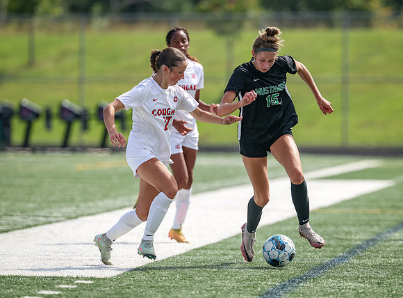 1053 Mounds View vs Centennial Varsity Soccer
