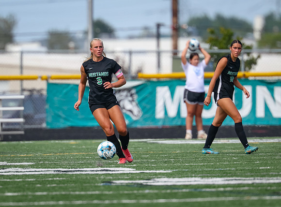1151 Mounds View vs Centennial Varsity Soccer