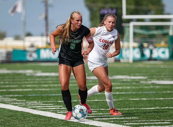 1293 Mounds View vs Centennial Varsity Soccer