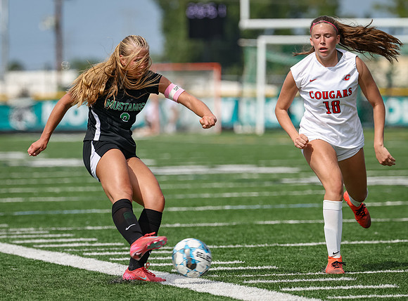 1299 Mounds View vs Centennial Varsity Soccer