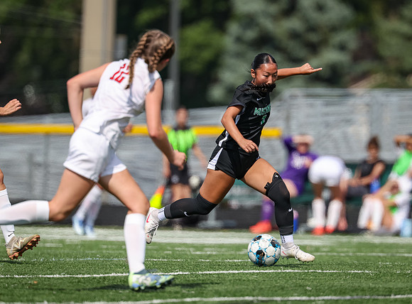 1588 Mounds View vs Centennial Varsity Soccer