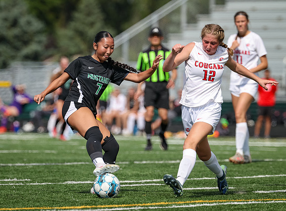 1620 Mounds View vs Centennial Varsity Soccer