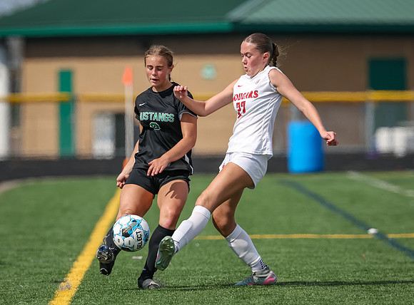 1734 Mounds View vs Centennial Varsity Soccer
